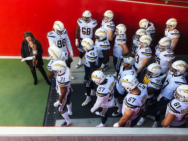 时常面临降 时常面临降